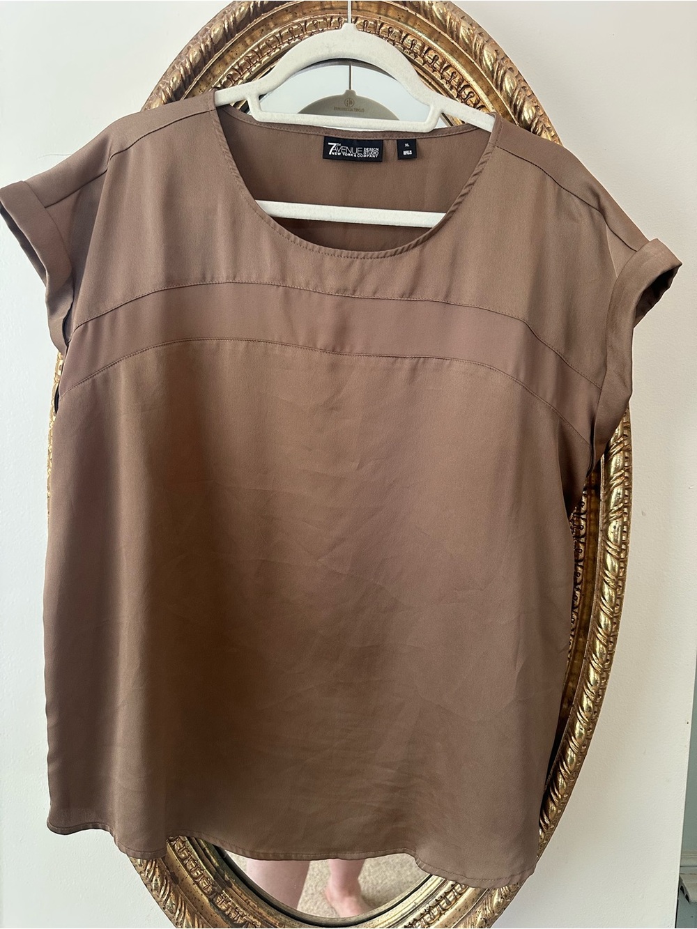 Zenergy by Chico's Taupe Short Sleeve Scoop Neck Blouse